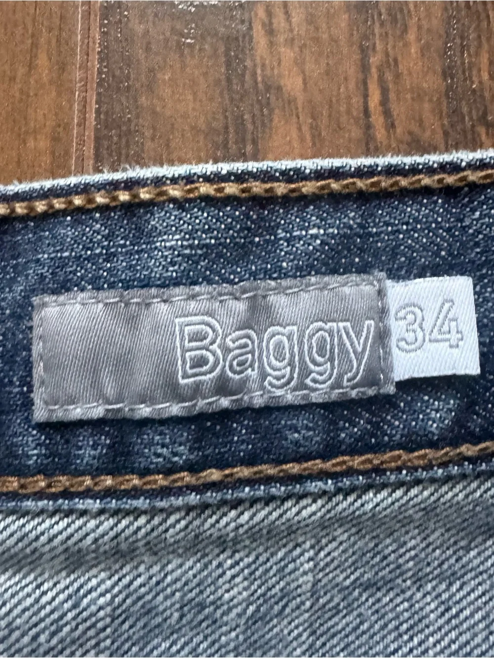 Silvertab Size 34 Baggy Cut Off Jean Shorts